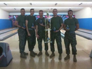 United States Marine GnySgt Shaun Carlson and his buddies at the 2009 MCAS Yuma Bowling Champions